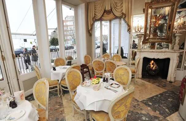 Скандал в элитном ресторане Лондона: нашли мышиный помет и тараканов в еде Скандал в элитном ресторане Лондона: нашли мышиный помет и тараканов в еде