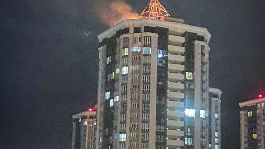 Удар по Броварам: шахед влетел в 25-этажку (ФОТО)