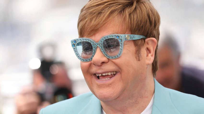 Елтона Джона екстрено госпіталізували: що відомо про його стан