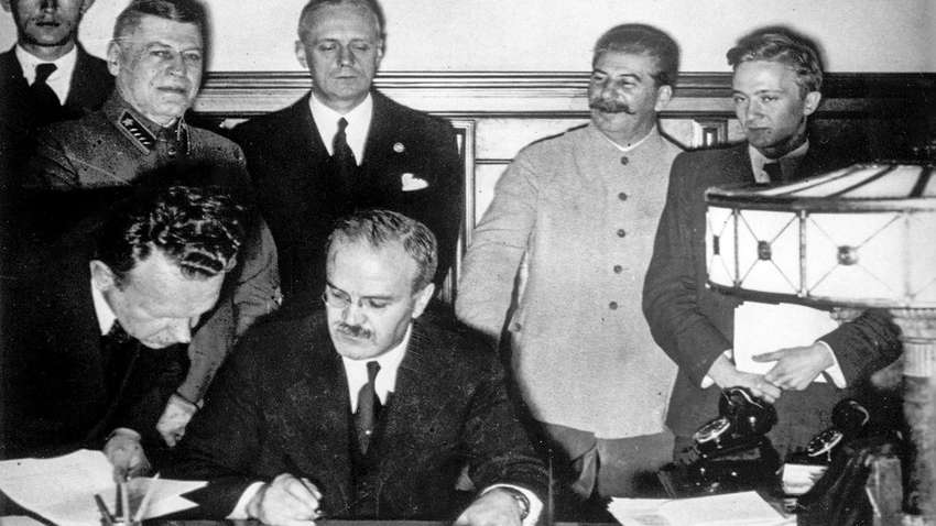 Українці дали оцінку пакту Молотова-Ріббентропа в розв'язанні Другої світової