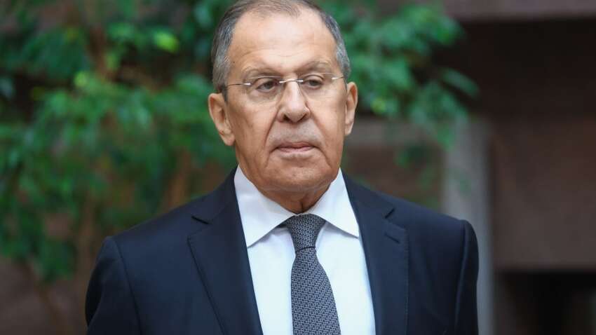 Лавров прибув до Північної Кореї: яке питання обговорить щодо України