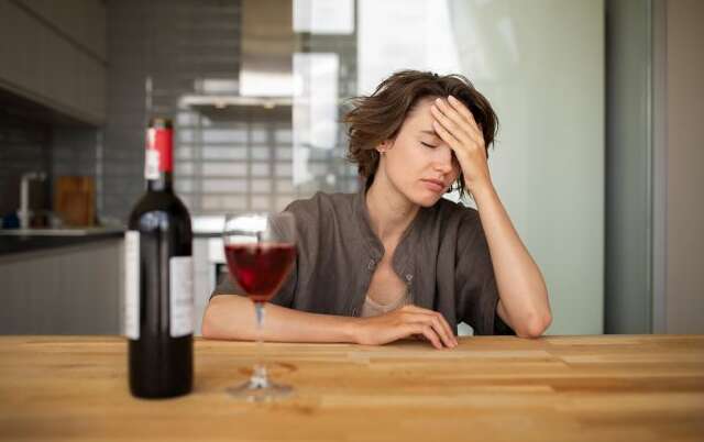 Що станеться з організмом, якщо щодня пити алкоголь впродовж місяця Що станеться з організмом, якщо щодня пити алкоголь впродовж місяця