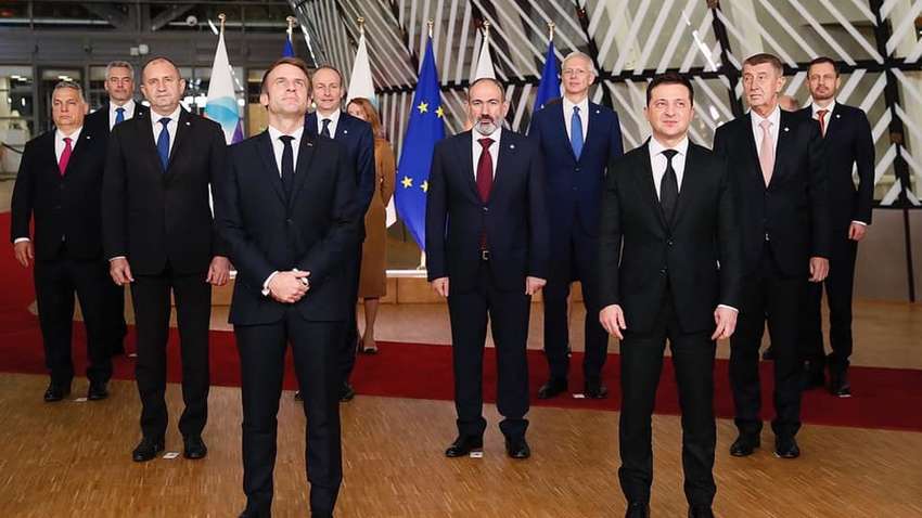 Юсупов о саммите Восточного партнерства: сейчас мяч на стороне Грузии, Молдовы и Украины Юсупов о саммите Восточного партнерства: сейчас мяч на стороне Грузии, Молдовы и Украины