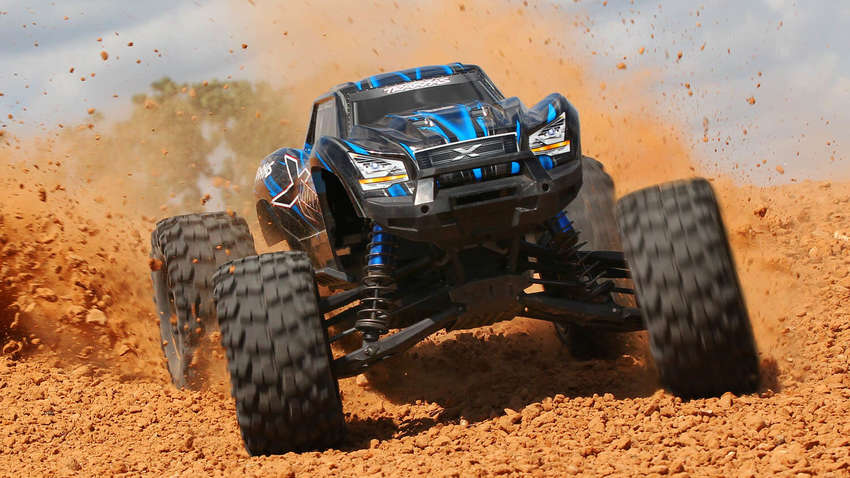 Крутые автомобили для суровых и уверенных в себе мужчин