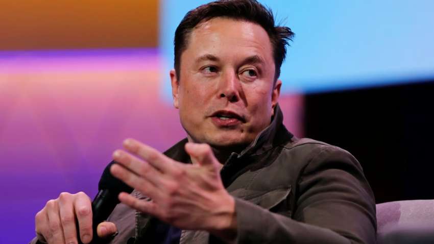 Ілон Маск критично відреагував на нові поставки зброї для України Ілон Маск критично відреагував на нові поставки зброї для України