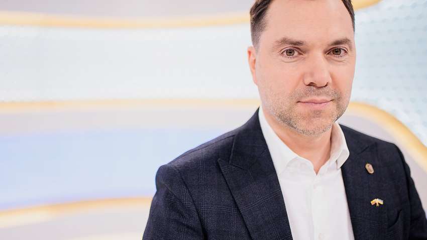 Чекати залишилося недовго: Арестович знову йде в президенти