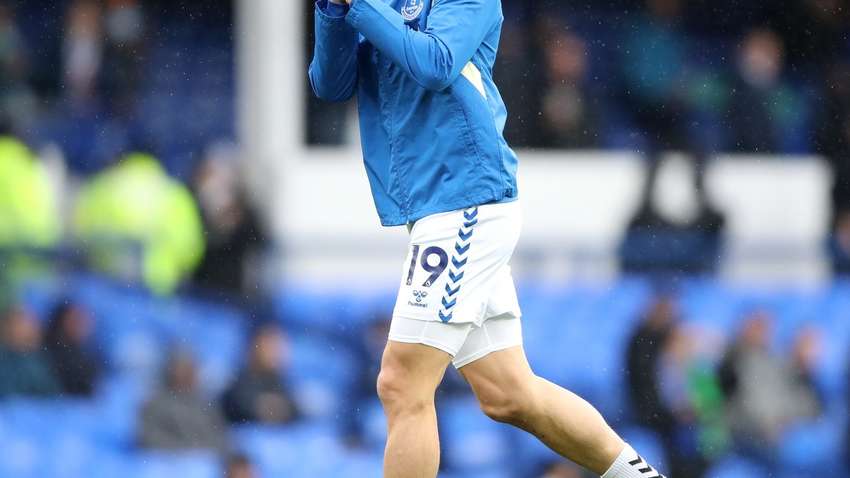 Украинец попал в символическую сборную АПЛ первой половины сезона