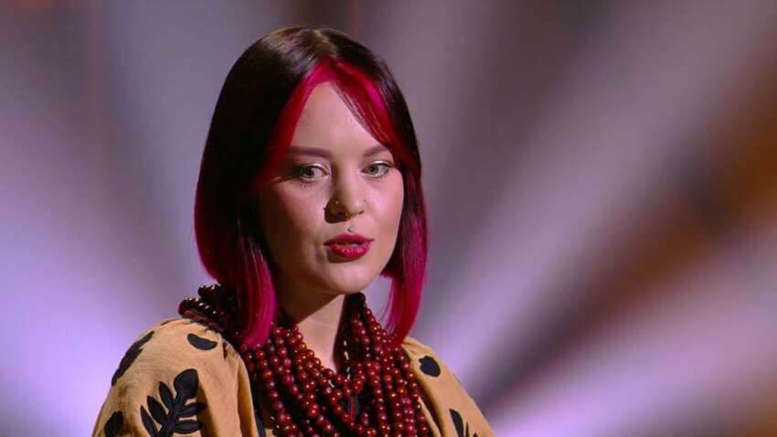 Известная певица с паспортом РФ борется за украинское гражданство