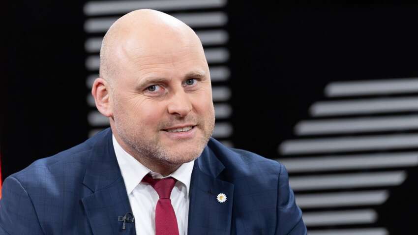 Премьер Латвии обвинил Москву в новой атаке на Европу
