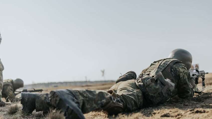 Фронт меняется: военный рассказал, что происходит на Донбассе