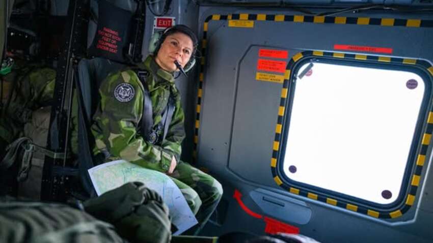 Майбутня королева за штурвалом винищувача: Вікторія готується керувати не лише Швецією 