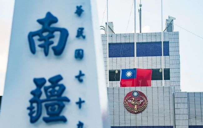 Российские военные корабли приблизились к побережью Тайваня: подробности