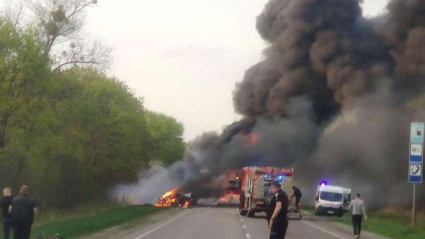 Масштабное ДТП в Ровенской области: погибли 16 человек (ФОТО)