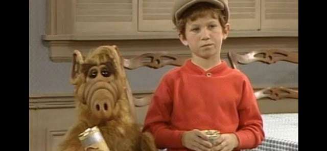 В машине нашли мертвым звезду популярного сериала "Альф"