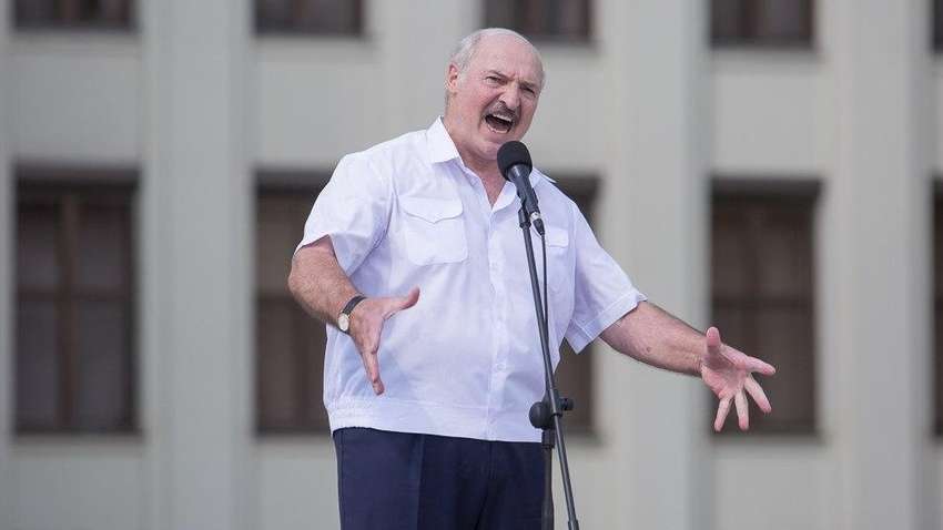 Лукашенко заявив про створення єдиної білорусько-російської армії Лукашенко заявив про створення єдиної білорусько-російської армії