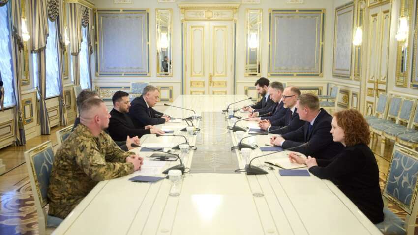 Нові ракети і дрони: Україна домовляється з Латвією про критичне посилення ППО