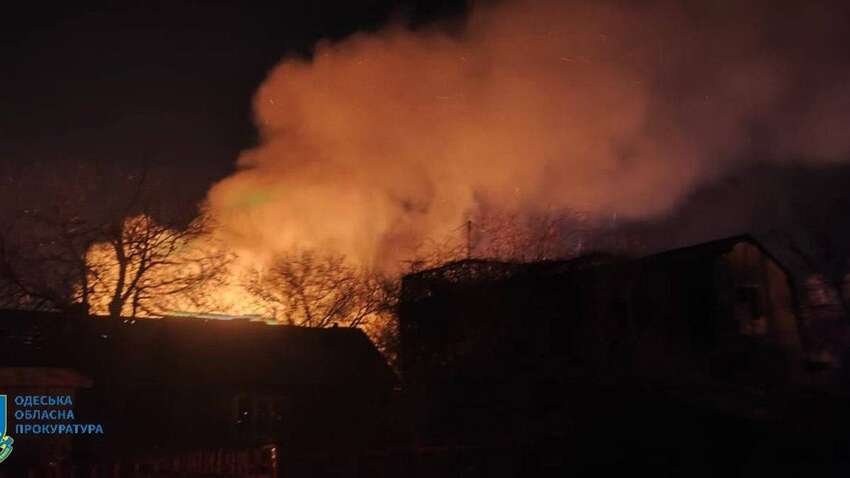 Взрывы в Одесской области: оккупанты оставили без света тысячи человек