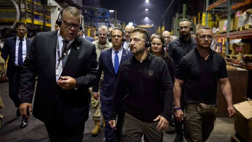 В США требуют расследовать визит Зеленского в Соединенные Штаты: какая причина