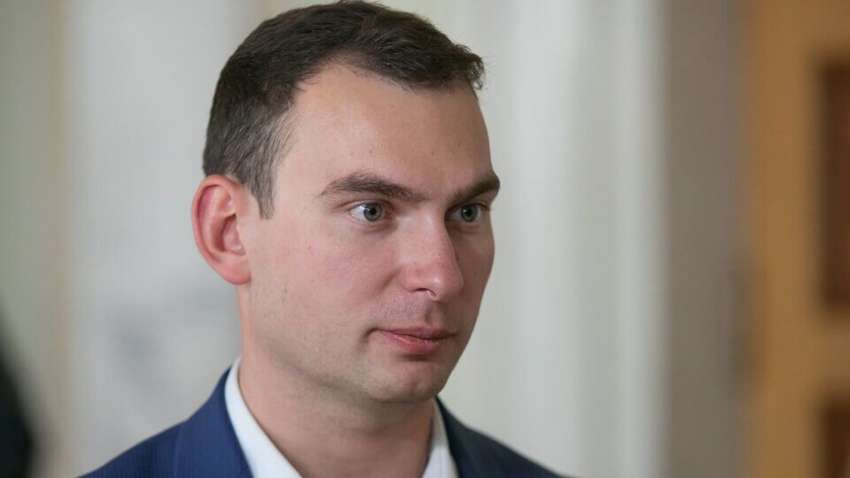 Железняк о борьбе с олигархами: самолет с США сел с президентом, уже никто никуда не спешит Железняк о борьбе с олигархами: самолет с США сел с президентом, уже никто никуда не спешит