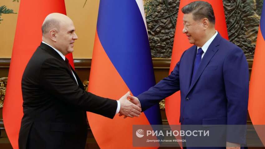 Китай шукає заміну Путіну: до кого придивляється Сі Китай шукає заміну Путіну: до кого придивляється Сі