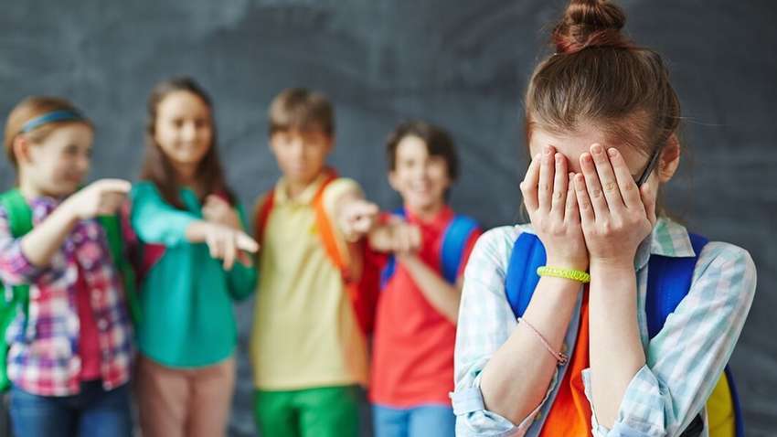 В Ровенской области ученица избивала и издевалась над детьми: как ее наказали