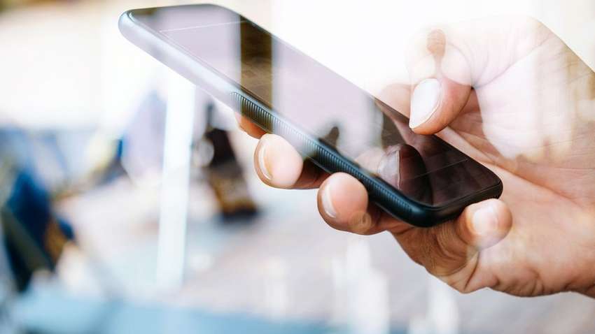 Резкое повышение тарифов "под елку": в Украине стремительно дорожает мобильная связь Резкое повышение тарифов "под елку": в Украине стремительно дорожает мобильная связь