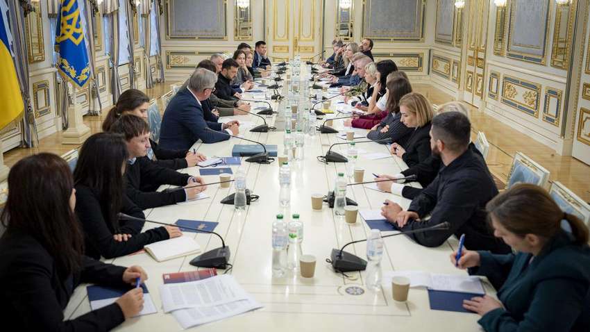 Общественные активисты встретились с Зеленским: о чем говорили