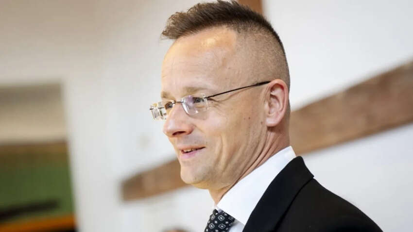 Сийярто снова в Москве: каких гарантий Будапешт просит у Путина