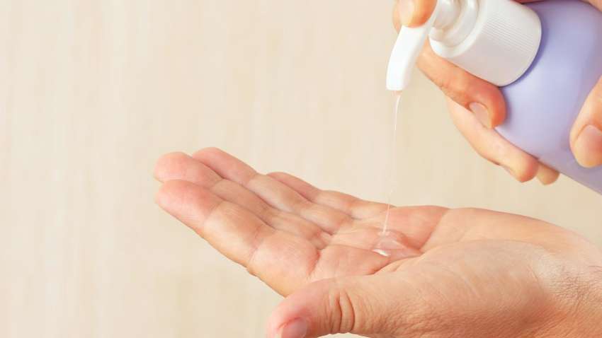 Ульяна Супрун рассказала, как ухаживать за кожей рук, раздраженной антисептиками