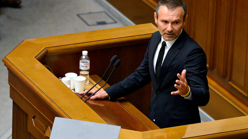 Вакарчук сложил депутатские полномочия, но «Голос» обещает не терять