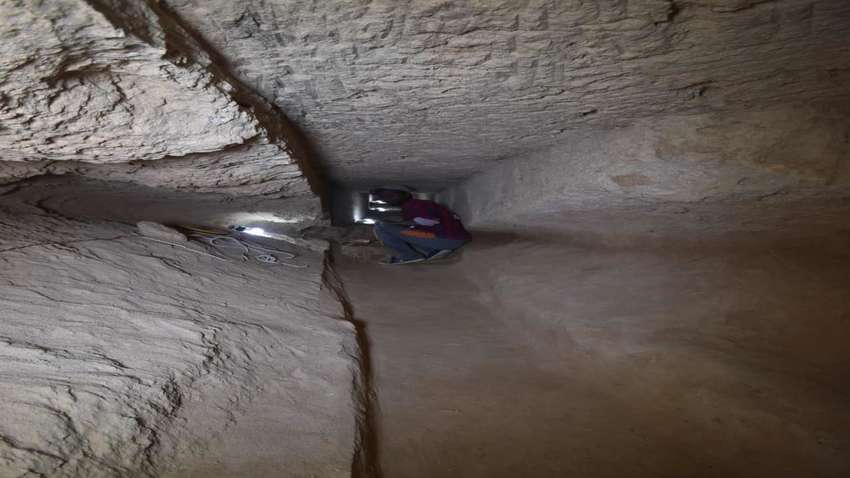 Под египетским храмом обнаружен тоннель с загадочными артефактами (ФОТО) Под египетским храмом обнаружен тоннель с загадочными артефактами (ФОТО)