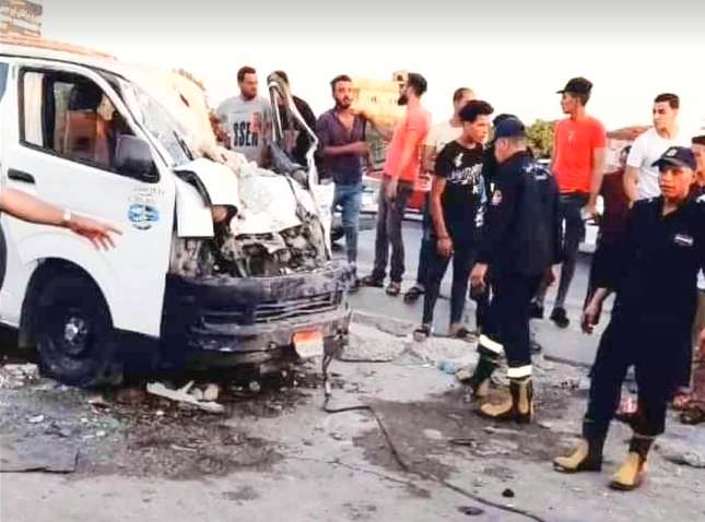 У Єгипті кобра вбила всіх пасажирів мікроавтобуса (ФОТО) У Єгипті кобра вбила всіх пасажирів мікроавтобуса (ФОТО)