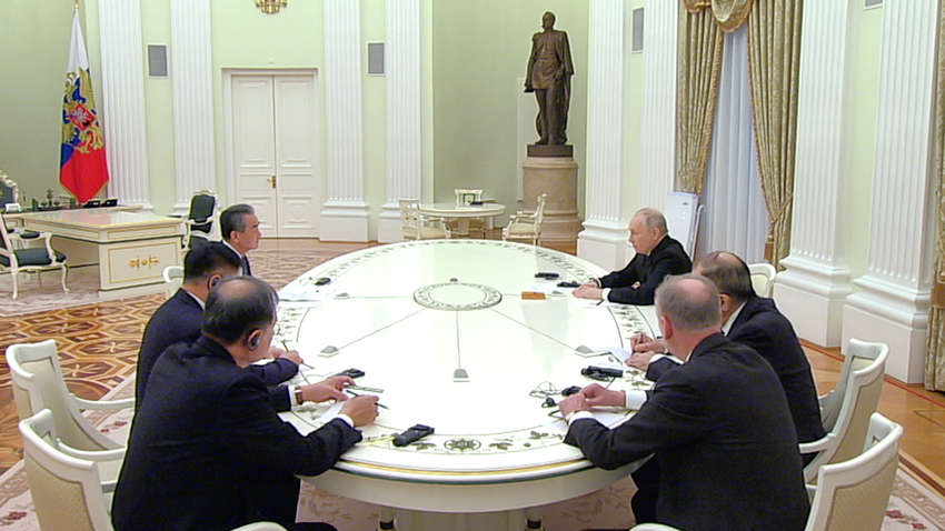 Путін згадав про друга Сі: просить Китай допомогти у боротьбі проти Заходу