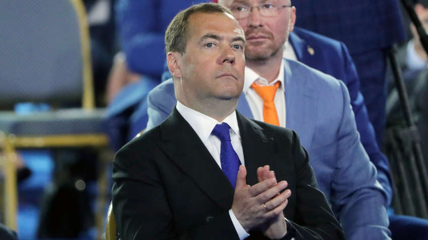 О чем говорят противоречивые заявления Медведева и Пригожина – какой главный вывод для Украины