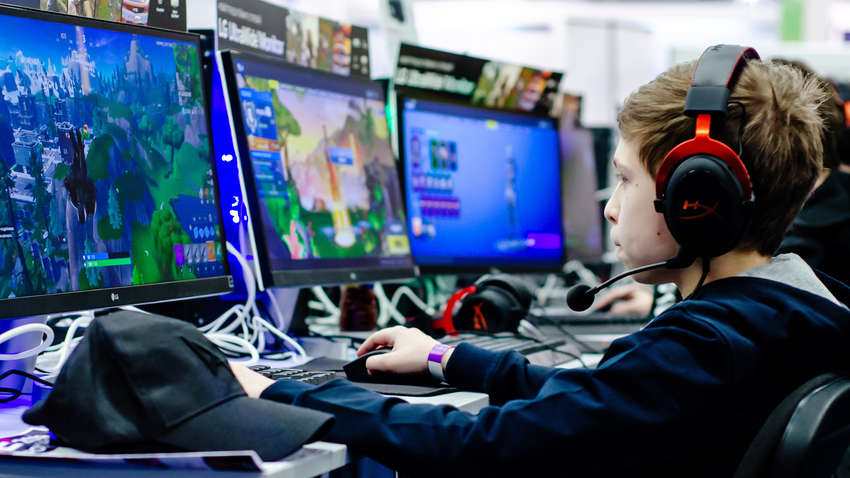 Обвинения в терроризме: школьникам в России грозит лишение свободы за действия в компьютерной игре Обвинения в терроризме: школьникам в России грозит лишение свободы за действия в компьютерной игре