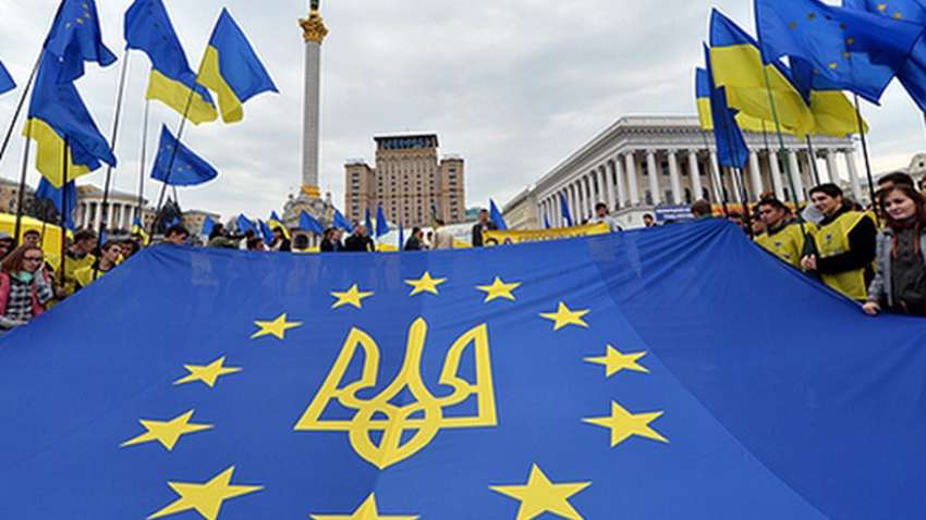 День Достоинства и Свободы: эксперты рассказали о победах и поражениях Украины