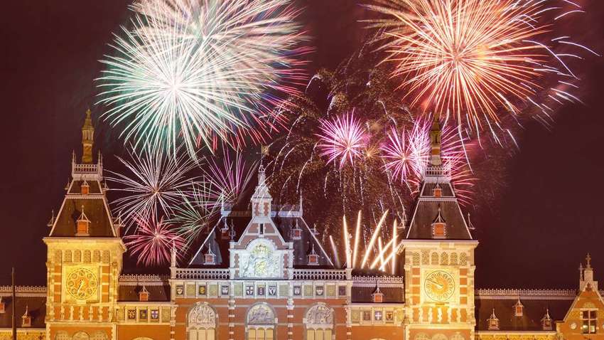 Какая страна встречает Новый год самая первая и последняя Какая страна встречает Новый год самая первая и последняя