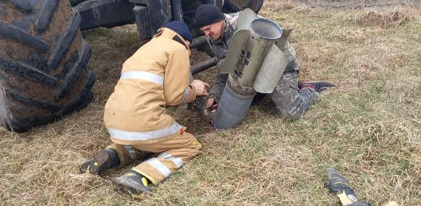 Піротехніки розміновують територію Житомирщини: уже знищили півтори тисячі боєприпасів