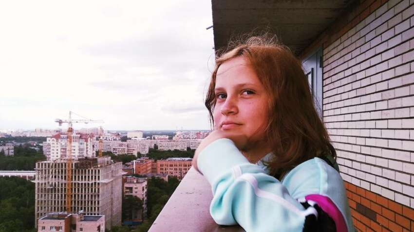 Росія кинула за ґрати дитину за підтримку України: 17-річну школярку засудили до колонії