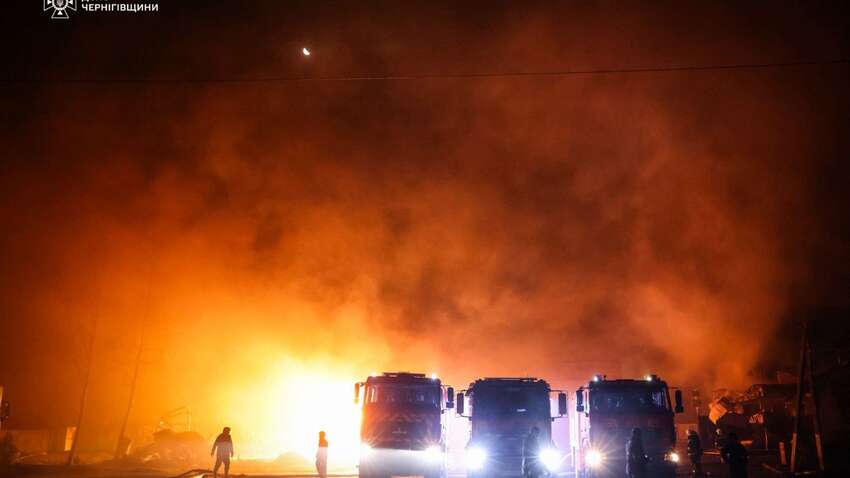 Росіяни навмисно обстріляли рятувальників: що відомо Росіяни навмисно обстріляли рятувальників: що відомо