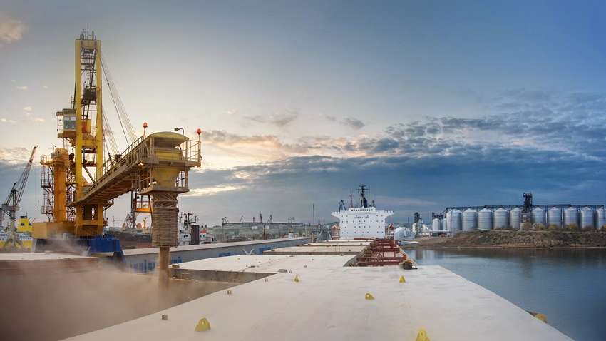 Українські порти досягли рекордного обсягу перевалки вантажів, - Мінінфраструктури