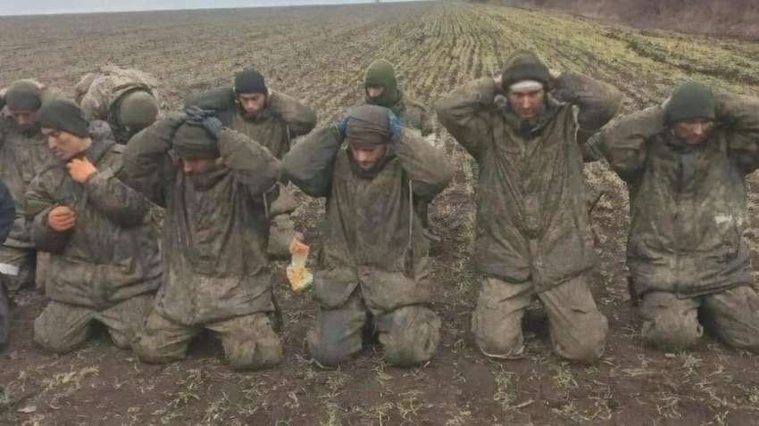 Россияне начали все чаще сдаваться в плен: какая причина Россияне начали все чаще сдаваться в плен: какая причина