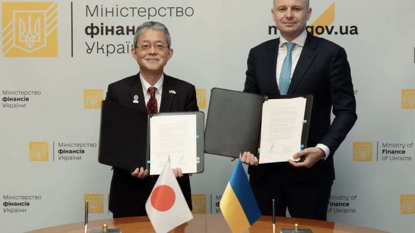 Деньги Кремля пойдут на восстановление Украины: Киев и Токио договорились Деньги Кремля пойдут на восстановление Украины: Киев и Токио договорились