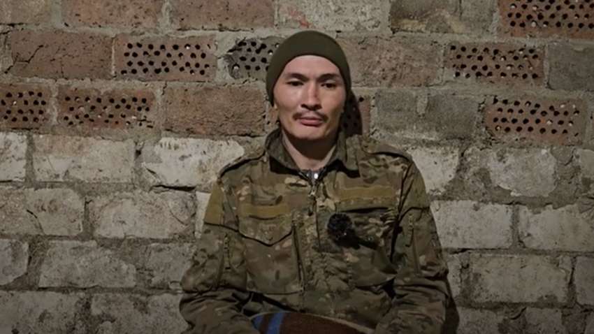 Військовополонений розповів шокуючу правду: "офіцери – лайно, на людей їм насрати!" Військовополонений розповів шокуючу правду: "офіцери – лайно, на людей їм насрати!"