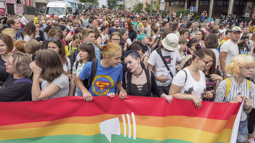 Через кілька років Україна може стати наскрізь корумпованою країною вільних меншин, - політолог Через кілька років Україна може стати наскрізь корумпованою країною вільних меншин, - політолог