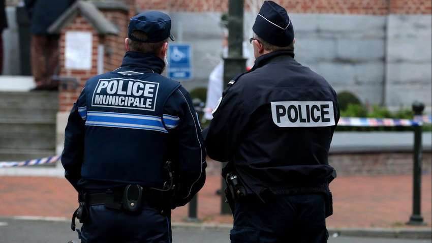 Убит пулей в голову: во Франции неизвестный застрелил человека на улице