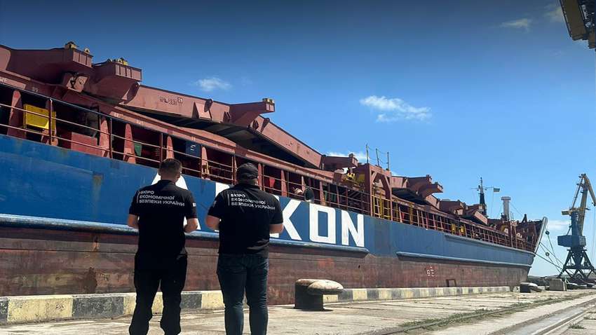 Экспортер сельхозпродукции пытался украсть у государства 27 миллионов гривен