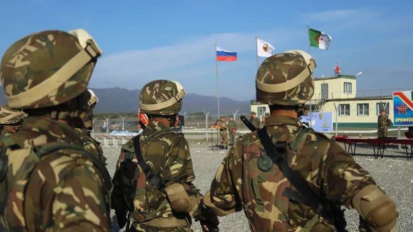 Россия проводит совместные военные учения со страной ОПЕК. Это угрожает энергетической безопасности Европы Россия проводит совместные военные учения со страной ОПЕК. Это угрожает энергетической безопасности Европы