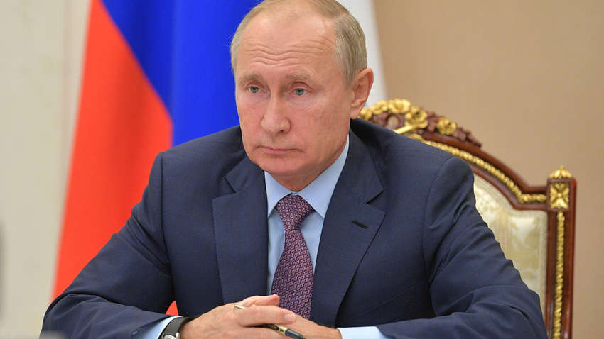 У Росії опрацьовують програму імплантації мікрокомп'ютерів у мозок людини