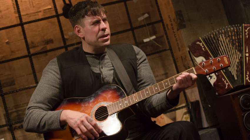 Актера и страстного поклонника режима Кремля объявили в розыск в России: что он натворил